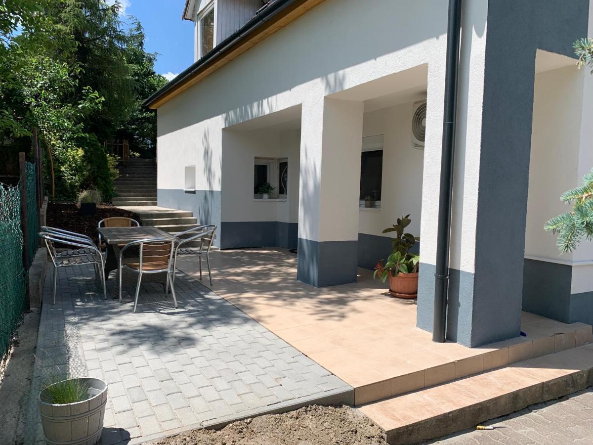 Borsi Apartman Balatonalmádi Eksteriør billede